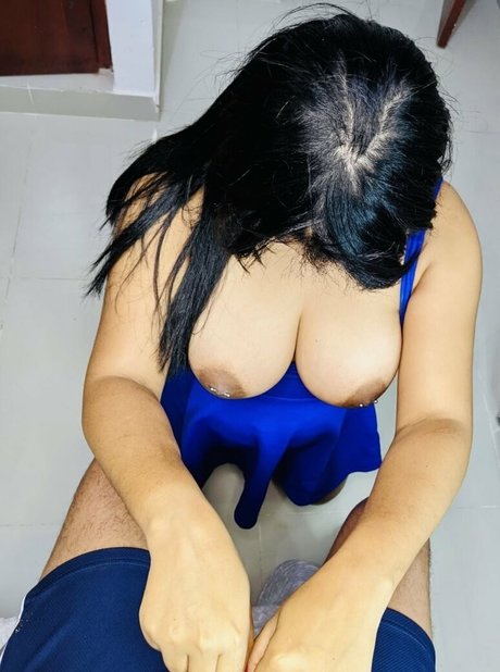 giamonroexo onlyfans desnuda