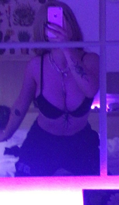 dabichann onlyfans ass