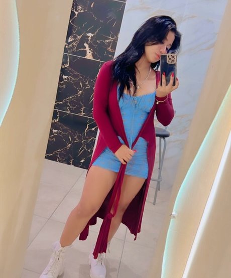 esmelachapina hot onlyfans