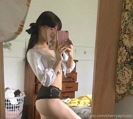 CherryApricots onlyfans sex