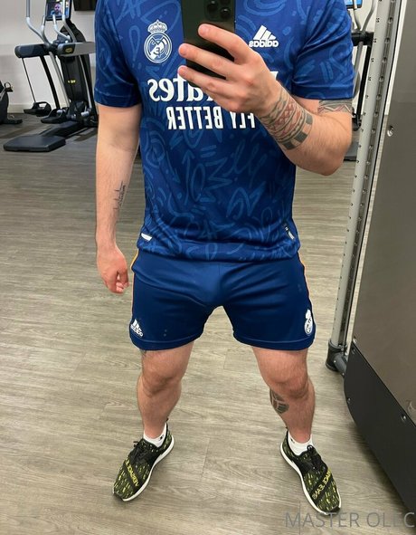 master olec feet onlyfans