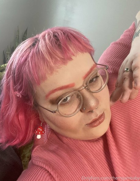 mom feet onlyfans pretty visuals