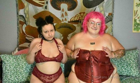 cherryjambaby naked only fans