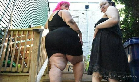 cherryjambaby onlyfans leaks.