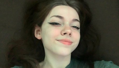 Rosiemx x onlyfans creator