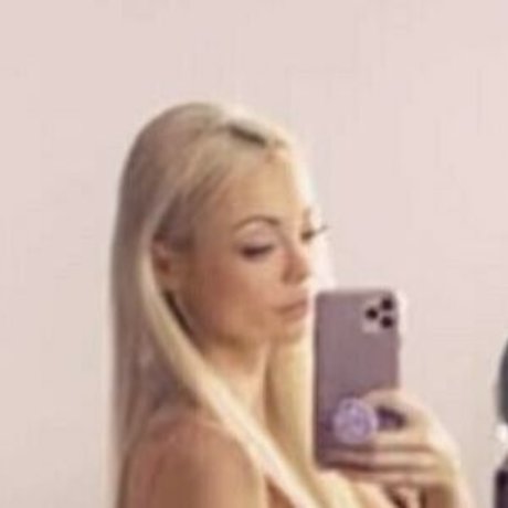 Katja Glieson onlyfans leaked tits