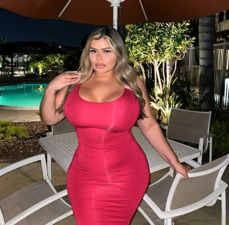 Michelle Mendez onlyfans nude content