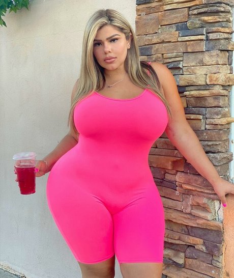 Michelle Mendez onlyfans nudes