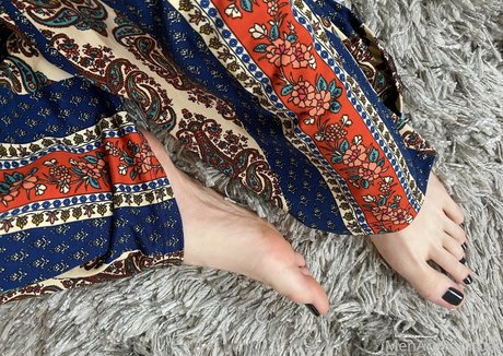 menarepotatoes onlyfans leaked nude