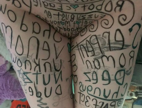 teasinglytrashed onlyfans nude leak