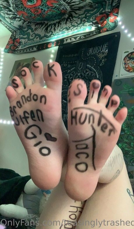 teasinglytrashed naked onlyfans leaks