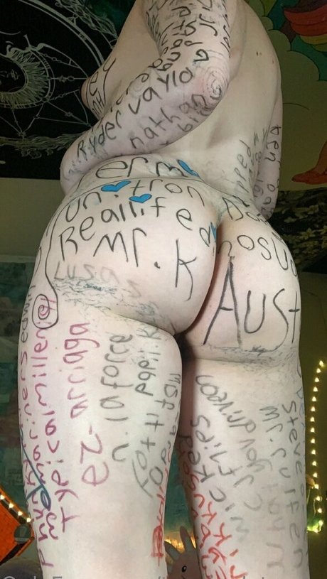 teasinglytrashed only fans photos