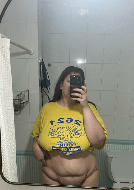 vikki diamond nude leaked onlyfans