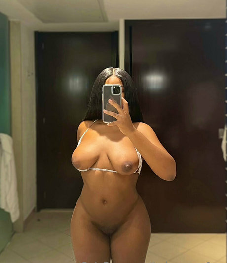 babyycocofree on onlyfans