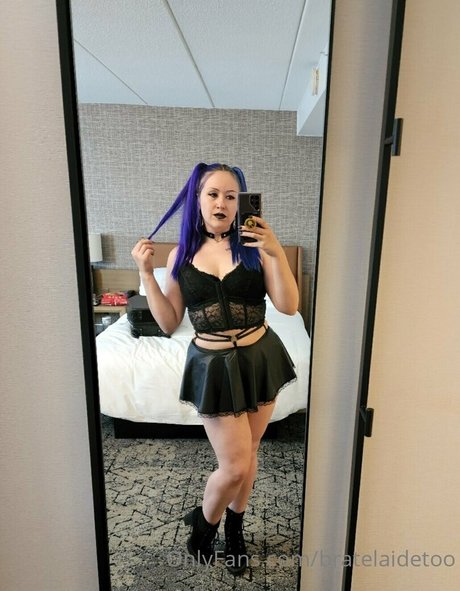 bratelaidetoo nude onlyfans