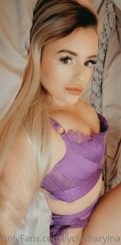 lyciasharylnaughtystyle onlyfans page
