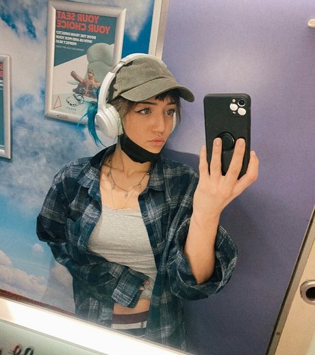 alvieonline leaked onlyfans sextape