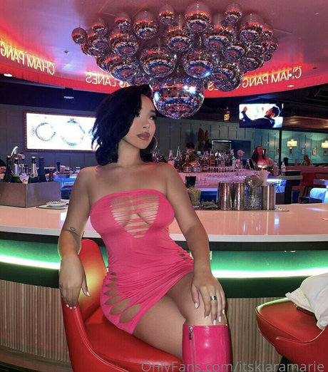 Kiara Marie onlyfans picture