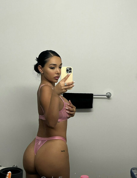 Kiara Marie onlyfans public photos