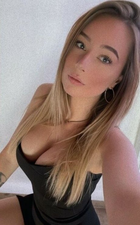 lizzzyfox onlyfans porn leak