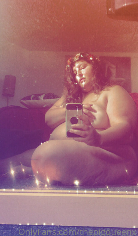 thepigqueenx onlyfans images