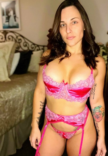 lainamariex onlyfans exposed