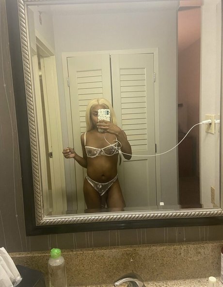 Princess Layla only fans review