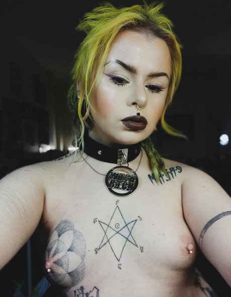 bitxhcraft on onlyfans