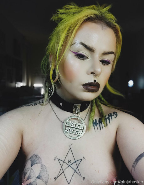 bitxhcraft onlyfans leaked nude