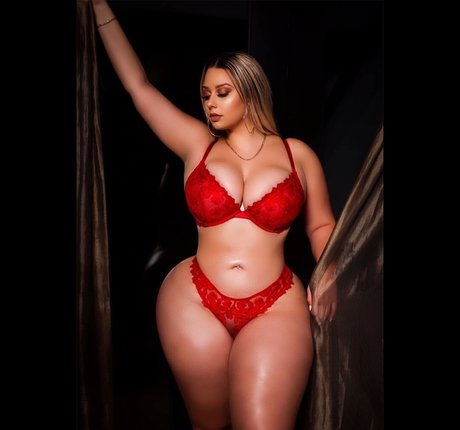 Blondiemami only fans naked