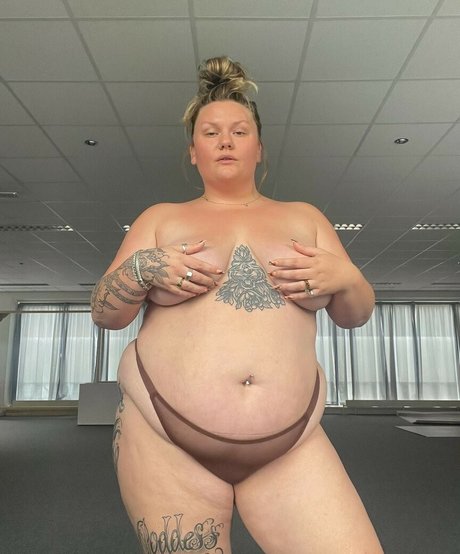 Lovaeij onlyfans gratis