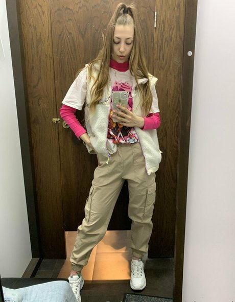 alexagol onlyfans content type