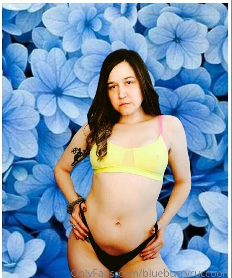 blueburryruccoon onlyfans nude pics