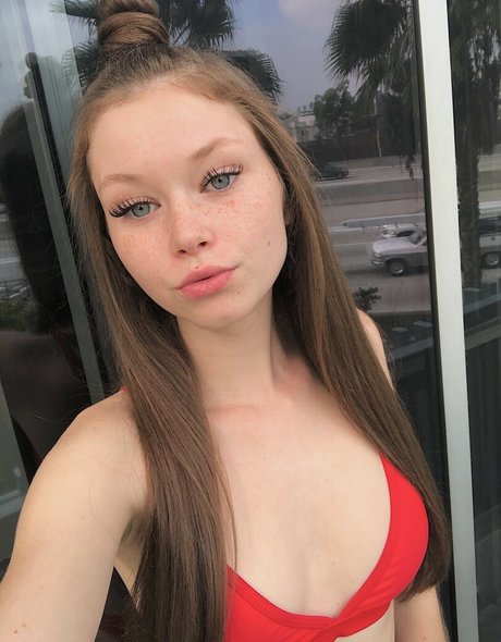 Lily Ana Alexander onlyfans leaked naked