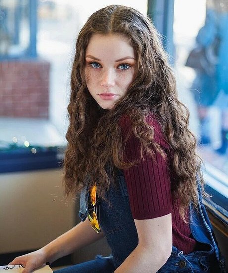 Lily Ana Alexander onlyfans de