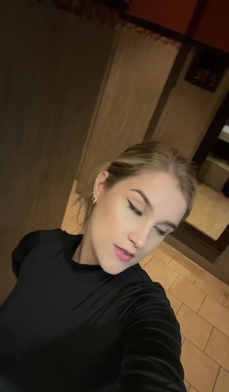 natnevv  self-portrait