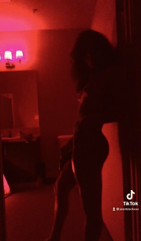 jeanblackxxx free only fans