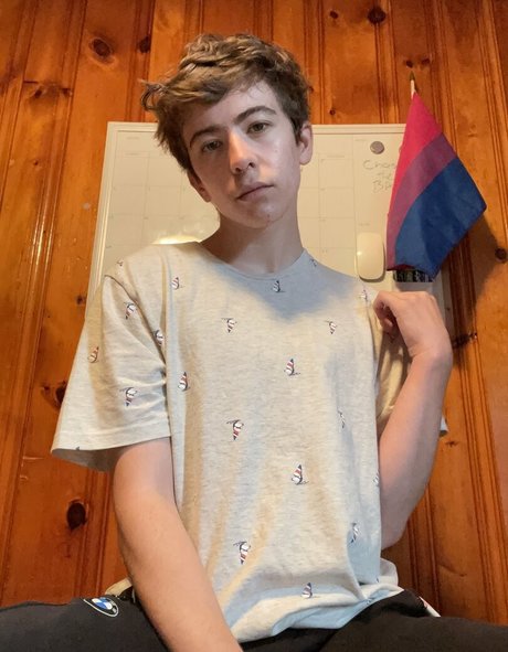 cloudybrains onlyfans pic