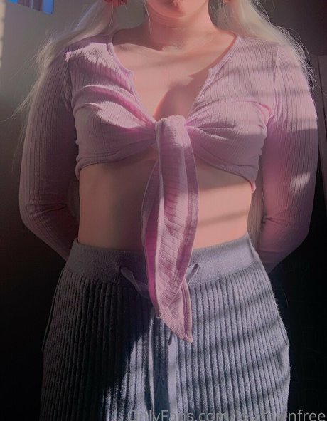 lolafawnfree onlyfans naked