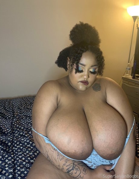 supersaiyanboobs onlyfans leak nude