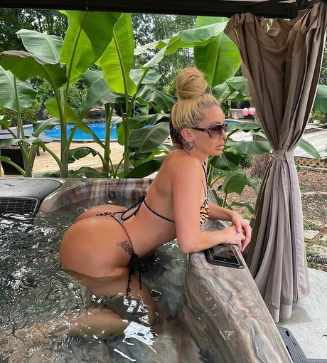 Sarah Oliver only fans