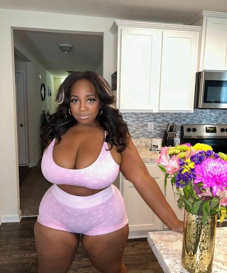 brownbodii onlyfans pictures