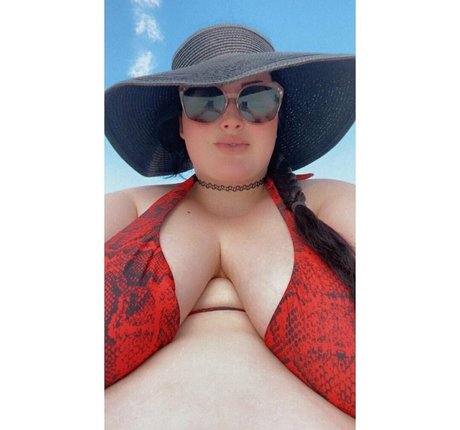 elizaallure pics onlyfans