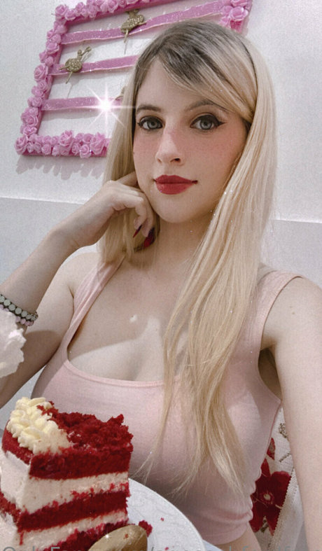 kitty free onlyfans art nude glimpse