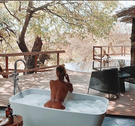 Jessica Book naked only fans