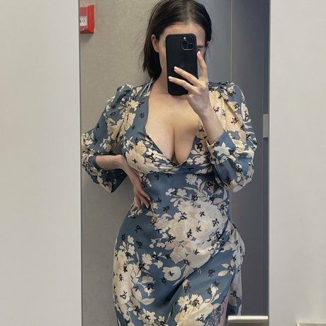 Kamilla Karieva leaked only fans nudes