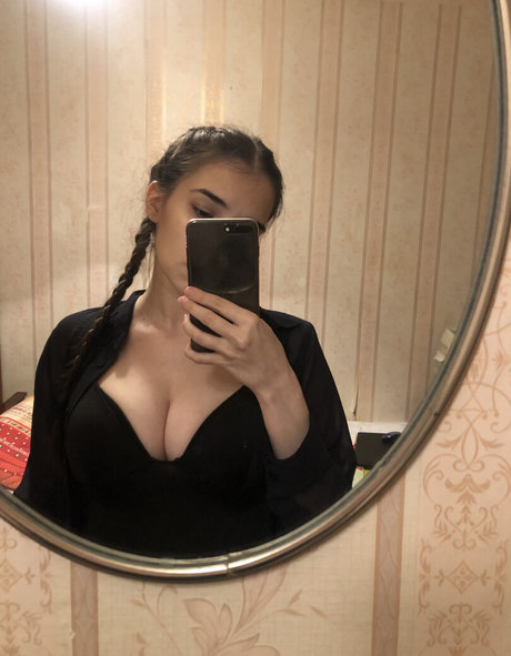 Kamilla Karieva leaked onlyfans sex