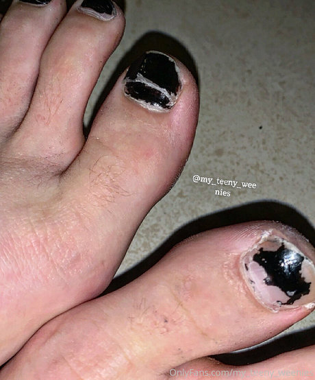 my teeny weenies onlyfans nude photos