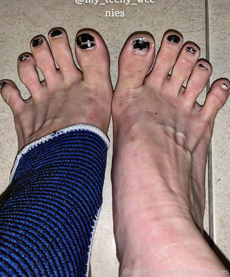 my teeny weenies onlyfans nudes leaks