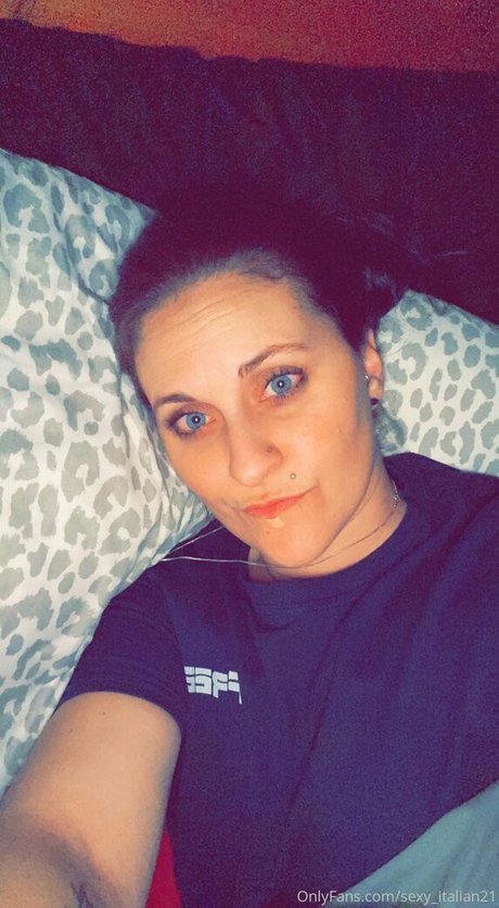 sexy italian21 onlyfans leaked photos